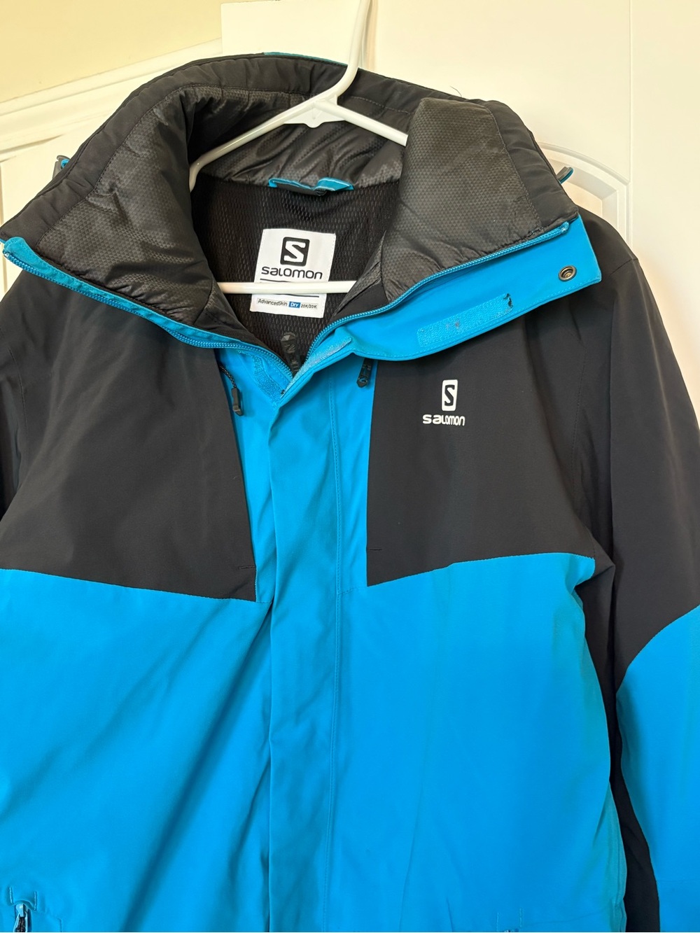 Salomon Men's Blue and Black Ski Jacket